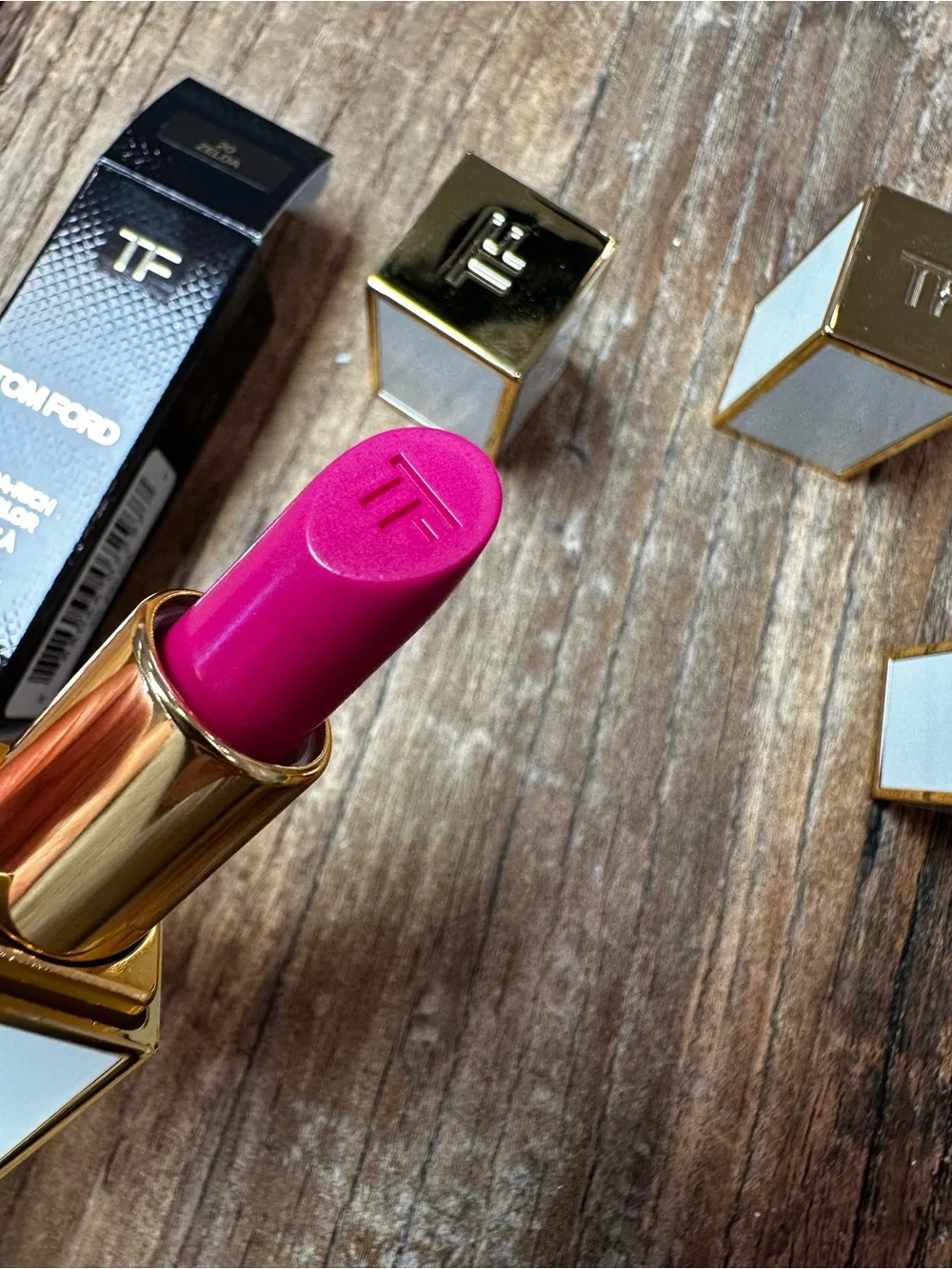 Tom Ford Lipstick Duo in White and Black Packaging 2 shade of pink